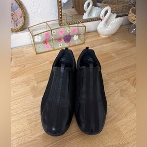 Vintage Y2K 90’s Black Slip On Trainers Size 10 Retro Fall Casual Comfort